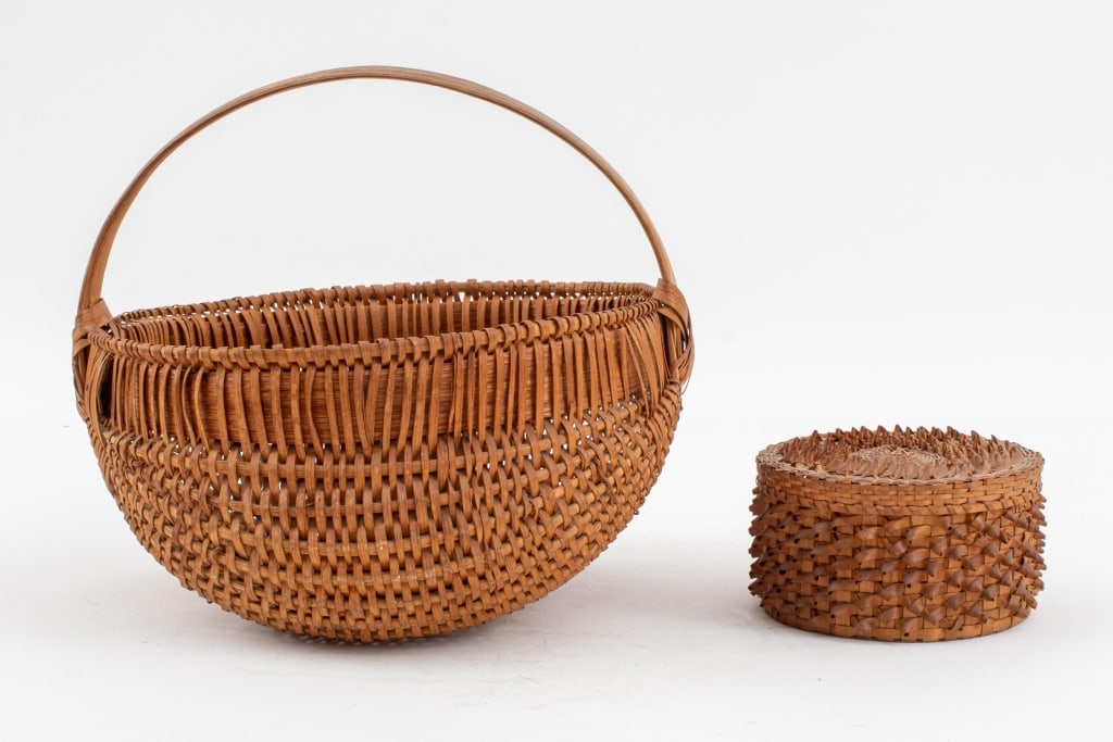 American Hand-Woven Baskets, 2 (1 of 5)