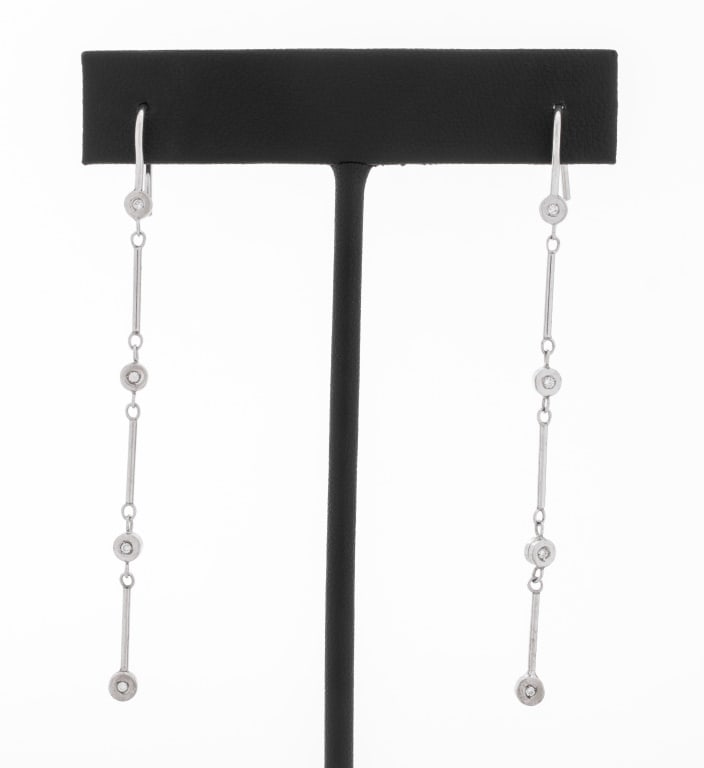 18K White Gold Diamond Drop Earrings (1 of 4)