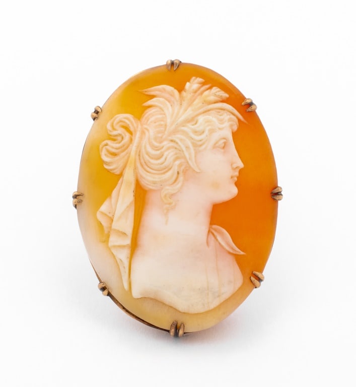 Antique 10K Gold Carved Shell Cameo Pin (1 of 6)