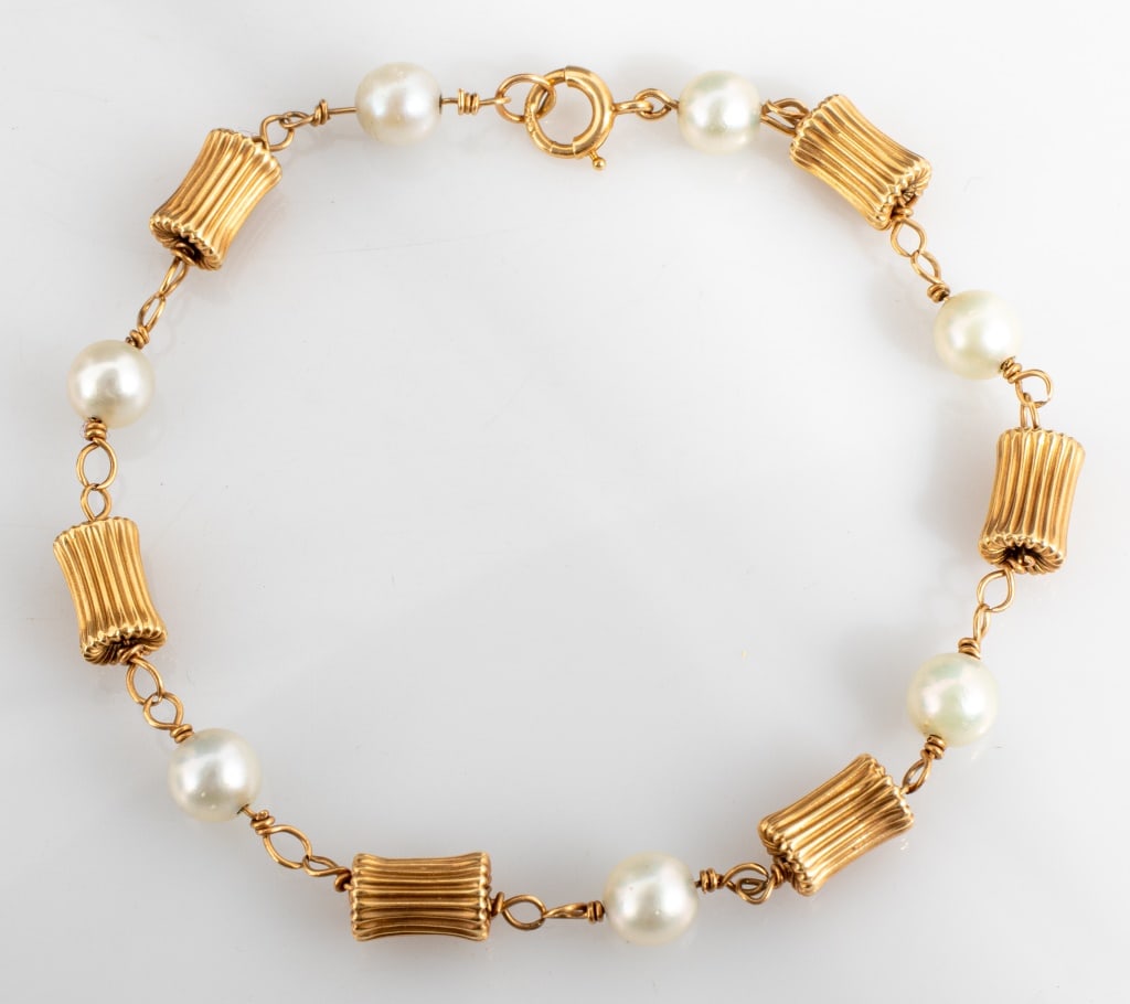 14K Yellow Gold Pearl Bracelet (1 of 5)