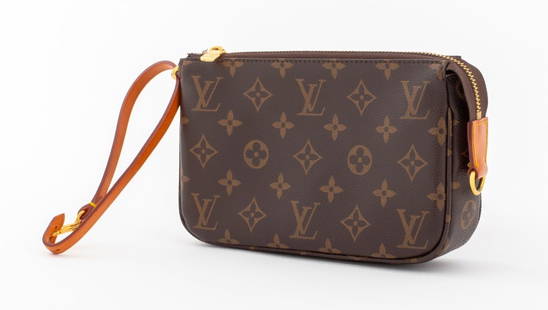 Louis Vuitton Monogram Pochette: Louis Vuitton Monogram Canvas Pochette, marked "(R) / LOUIS VUITTON / PARIS / made in France" to end of zipper closure and interior, with detachable leather cross-body and clutch straps, together with