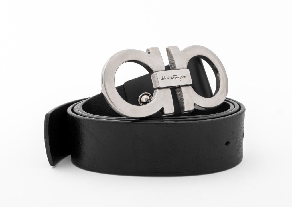 Salvatore Ferragamo Black Leather Belt (1 of 7)
