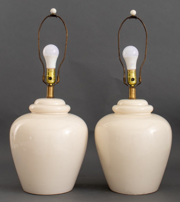 Mid-Century Modern Ceramic Ginger Jar Lamps, Pair (1 of 7)
