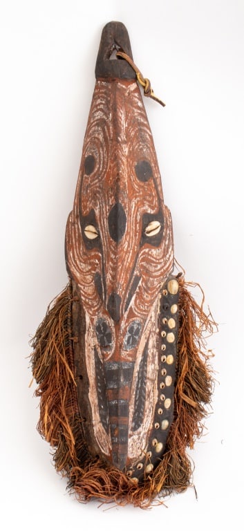 Papua New Guinea Sepik River Carved Wood Mask (1 of 5)