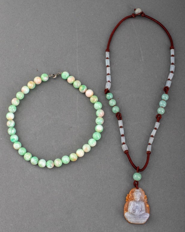 Carved Jade Necklaces, 2 (1 of 9)