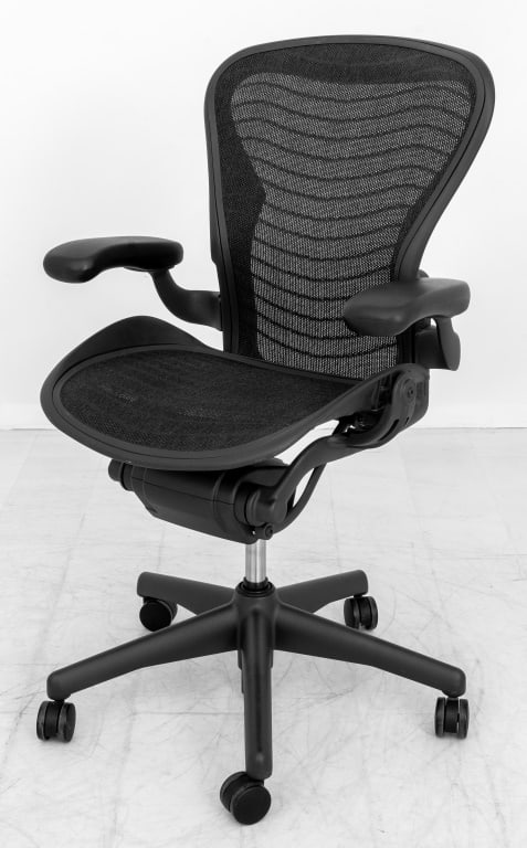 Herman Miller "Aeron" Adjustable Office Chair (1 of 10)