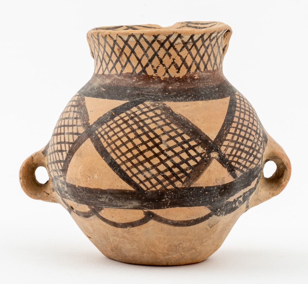 Chinese Neolithic Period Pottery Vessel (1 of 7)