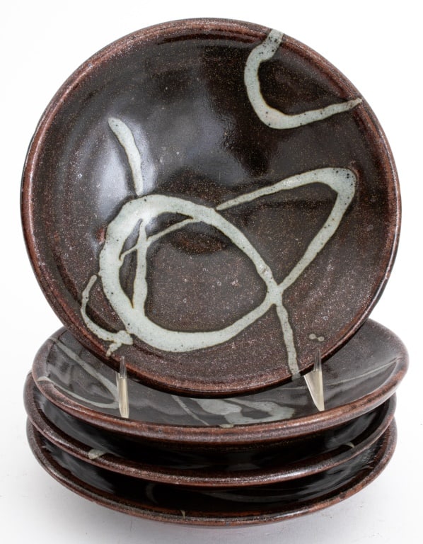 Warren MacKenzie Art Pottery Plates, 4 (1 of 14)