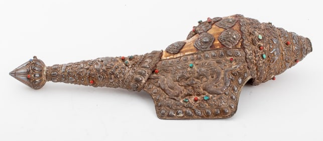 Tibetan Buddhist Silver Covered Shell Horn, 19th C