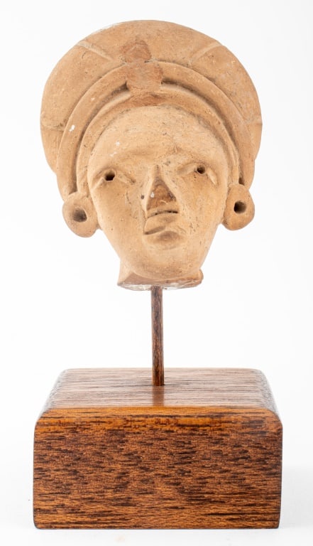 Pre-Columbian Terracotta Bust Head Fragment (1 of 12)