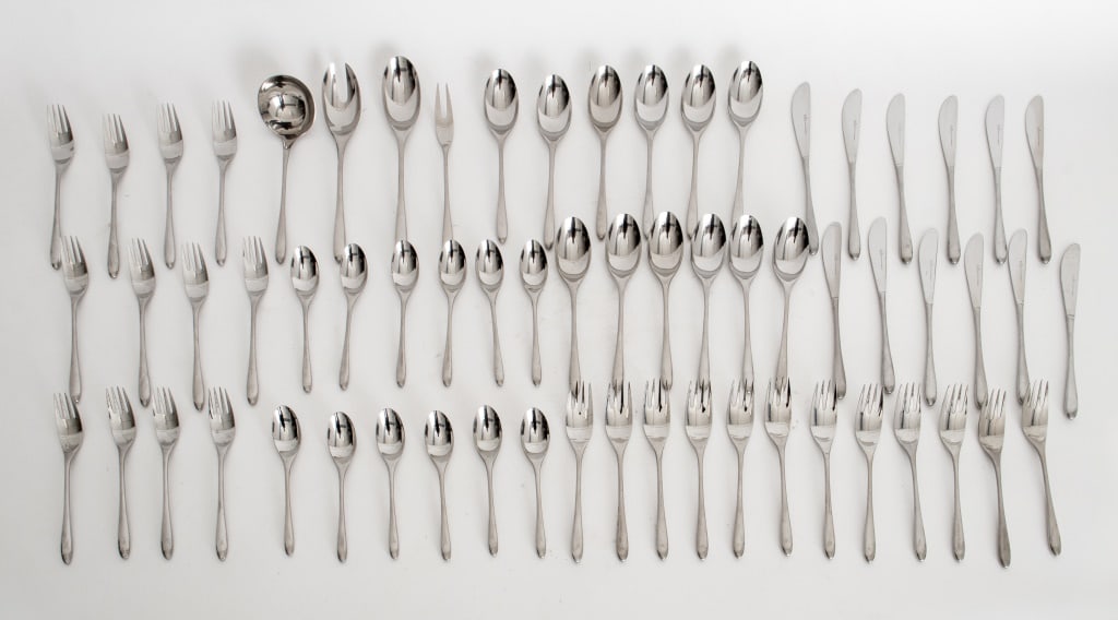 Rosenthal "Taille" Stainless Steel Service for 12: Rosenthal "Taille" Pattern Stainless Steel Service for Twelve, comprising: (12) tablespoons, (12) dinner forks, (12) dinner knives, (12) lunch forks, (12) teaspoons, (1) ladle, (1) serving spoon, (1) 