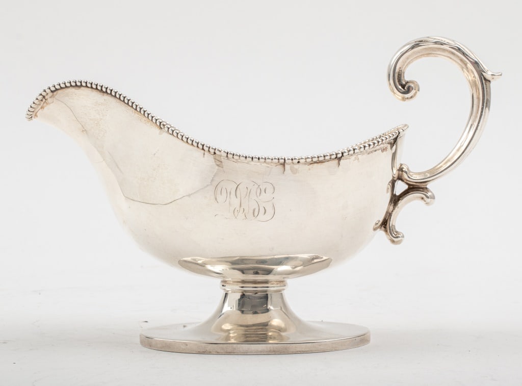 Daniel Low & Co. Sterling Silver Sauce Boat (1 of 14)