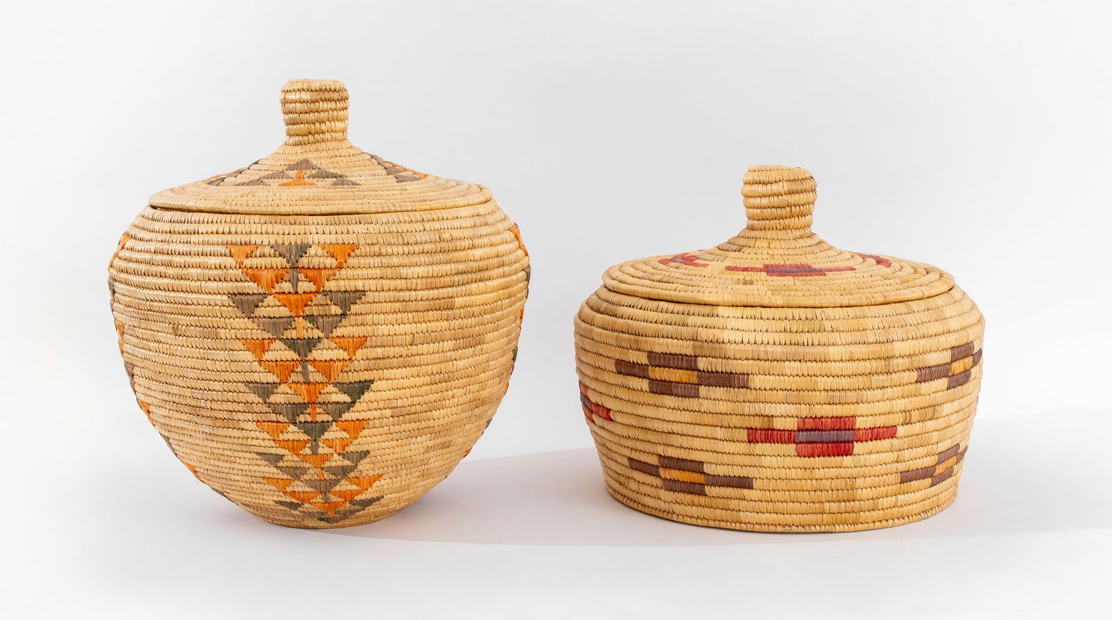 Alaskan Yup'ik Hand-Woven Lidded Baskets, 2 (1 of 13)