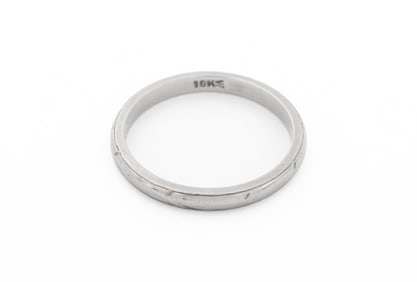 18K White Gold Band