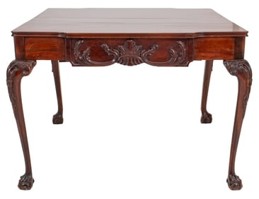 Chippendale Style Extending Dining Table