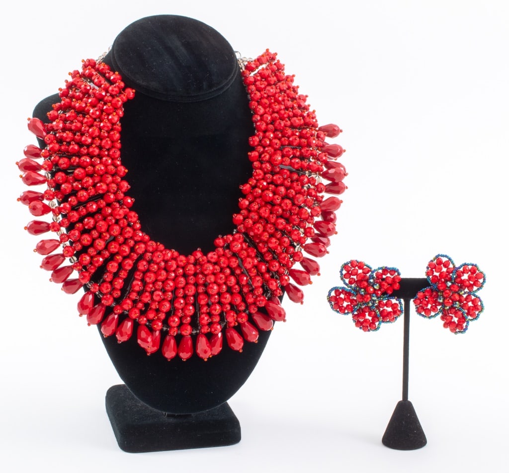 Vilaiwan Red Bead Necklace & Earrings Set (1 of 9)