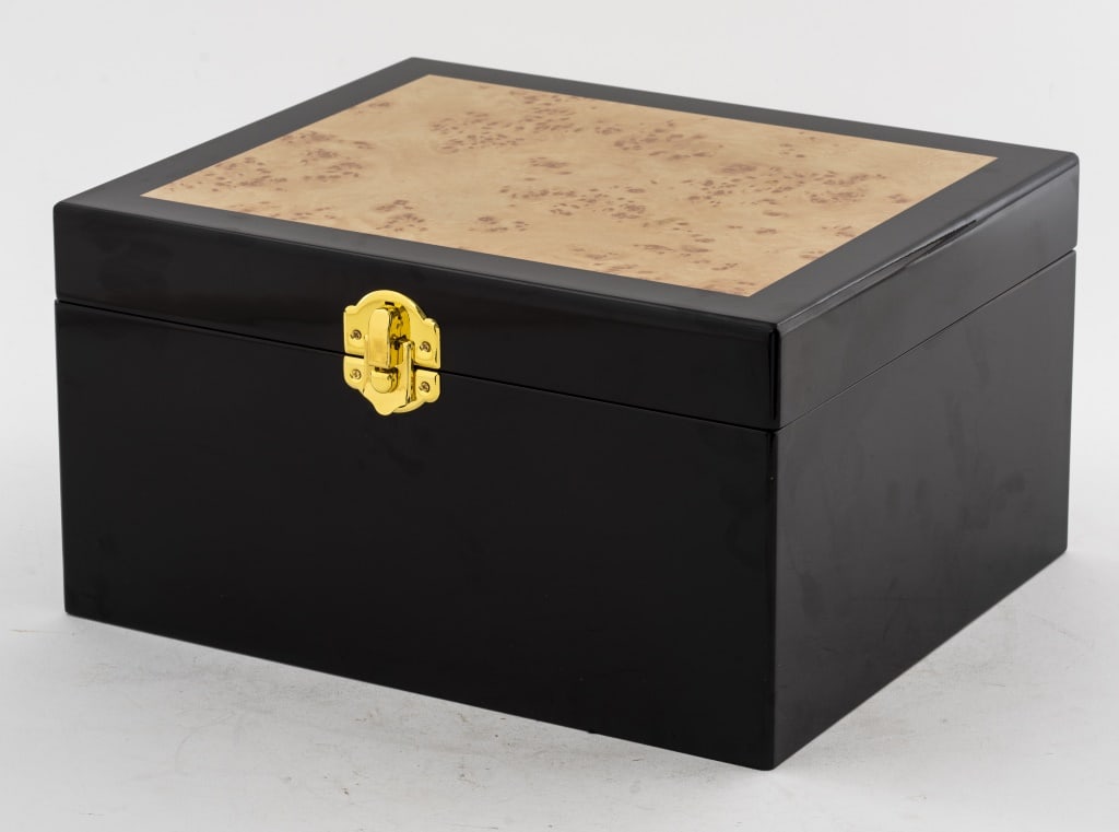 Ebonized & Burl Wood Jewelry Box: Ebonized and Burl Wood Jewelry Box, with fabric lining and removable insert. 6.75" H x 12.75" W x 10.5" D. Provenance: Property from the Financial District Estate of a Collector. Keywords: Casket, Sto