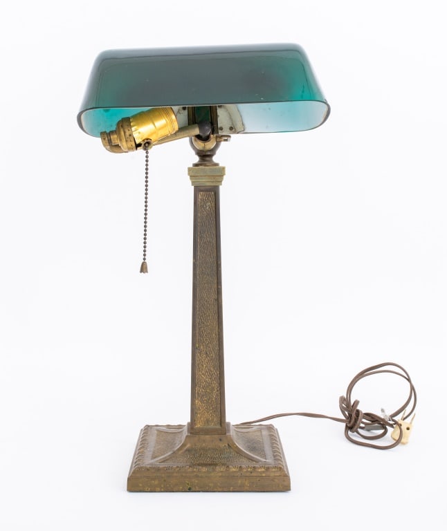 Amronlite Bankers Desk Lamp (1 of 7)