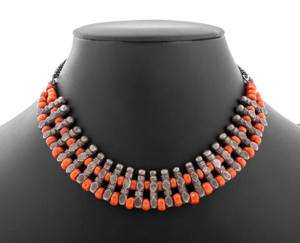 Red Coral & Silver Choker Necklace: Red Coral and Silver Choker Necklace. Silver tested. Weight: 71.0 g. inclusive; 13.5" L x 0.75" W. Provenance: From a Manhattan collector. Keywords: Jewelry, Jewellery, Fashion, Accessories, Tribal, E