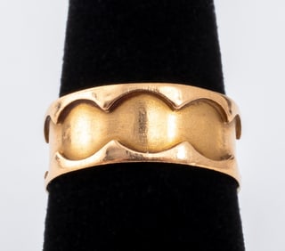 18K Yellow Gold Band