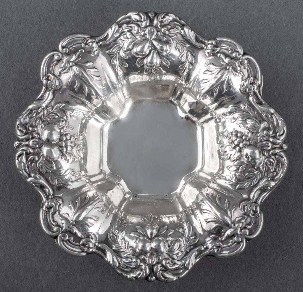 Reed & Barton Sterling Silver Francis I Nut Dish (1 of 6)
