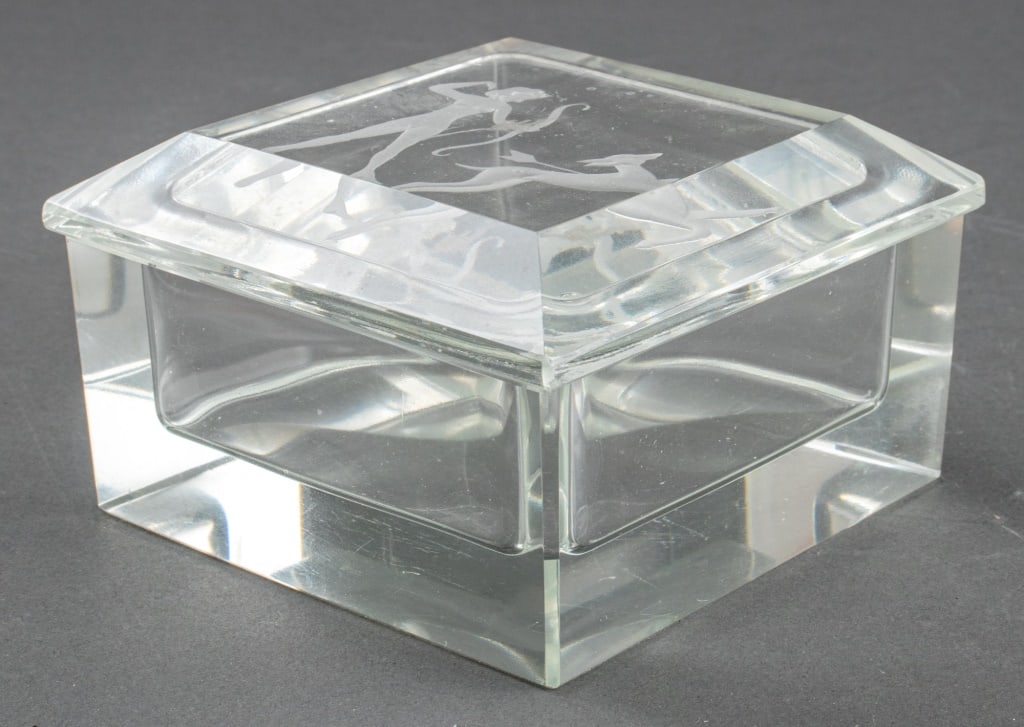 Steuben Glass Style Square Covered Table Box: Steuben Glass Style Square Covered Table Box, with goddess Diana engraved to lid. 2.5" H x 4' W x 4" D Provenance: Property from the Long Island residence of a collector and long time friend of Victor