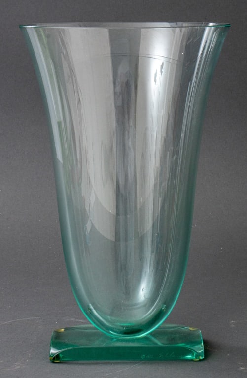 Stephen Schlanser Art Glass Footed Vase (1 of 8)