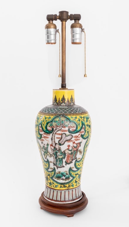 Chinese Famille Verte Porcelain Vase Mounted Lamp (1 of 5)
