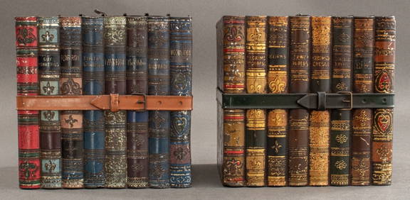 Huntley & Palmers Book Form Biscuit Tins, 2 (1 of 19)