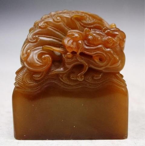 Chinese Finely Carved Large Shoushan Foo Dog Seal: Finely carved large shoushan soapstone blank seal with foo dog, China; unmarked. Dimensions: 3" L x 2-1/4" W x 3-1/4" H