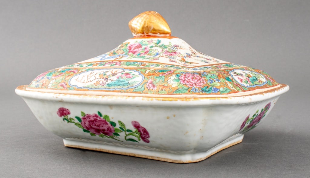 Chinese Rose Medallion Porcelain Covered Tureen: Chinese Rose Medallion Glazed Porcelain Covered Tureen, hand-painted with birds and flowers with gilt accents, the lid with pinecone form finial. 5.75" H x 9.5" W x 8" D. Provenance: From a 140 East 5