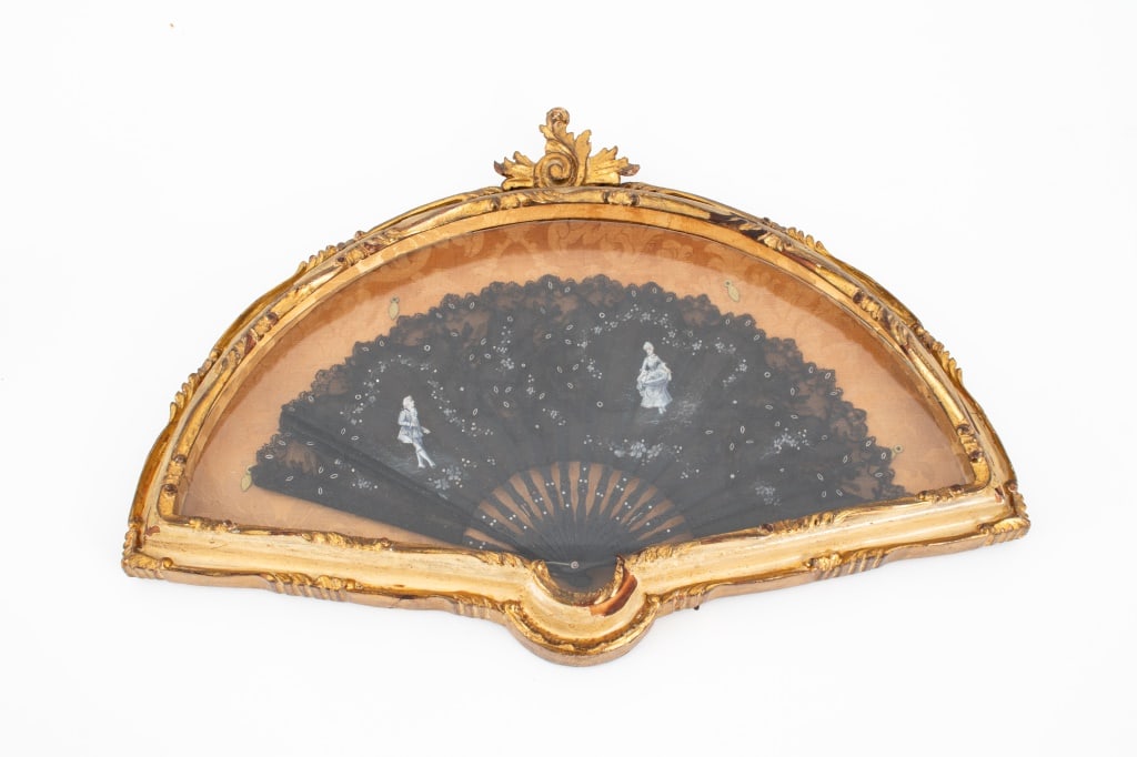 Victorian Hand-Painted Black Lace Fan (1 of 7)
