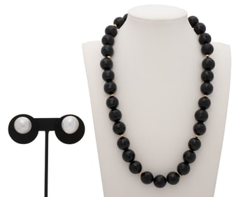 14K Gold Black Onyx & Button Pearl Set