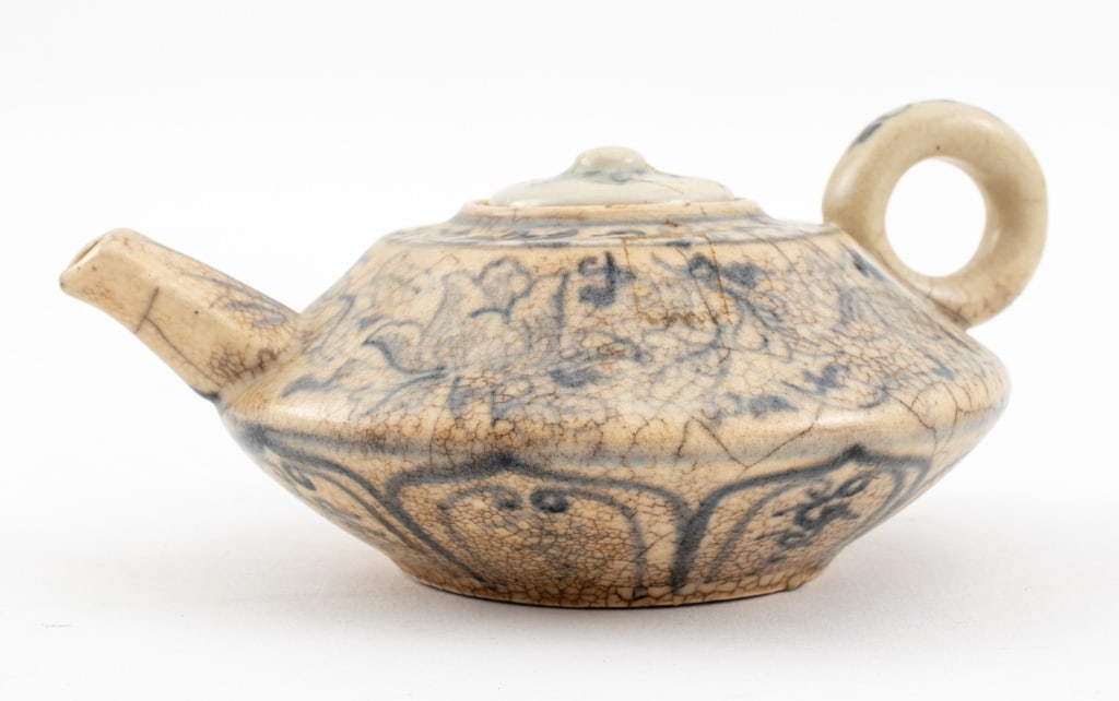 Indo-Persian Blue and White Ceramic Teapot (1 of 6)