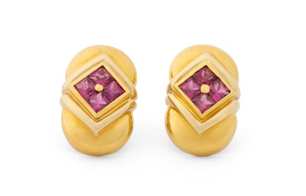 18K Yellow Gold Tourmaline Earrings