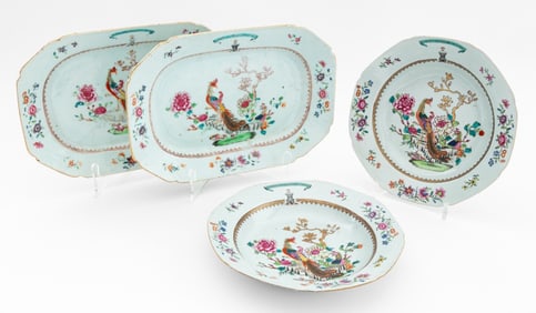 Chinese Export Armorial Porcelain Articles, 4 Pcs.