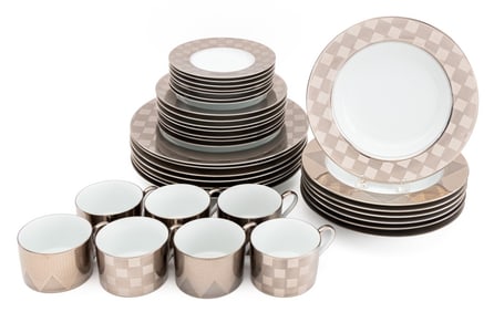 Jay Spectre for Sasaki Porcelain Service, 35