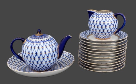 Imperial Lomonosov Porcelain Articles, 15