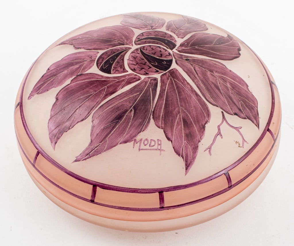 Moda Enameled Glass Covered Dressing Table Box (1 of 6)