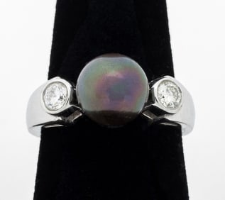14K White Gold Tahitian Pearl Diamond Ring
