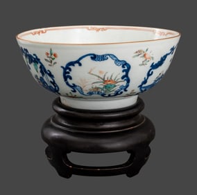 Chinese Famille Rose Porcelain Bowl