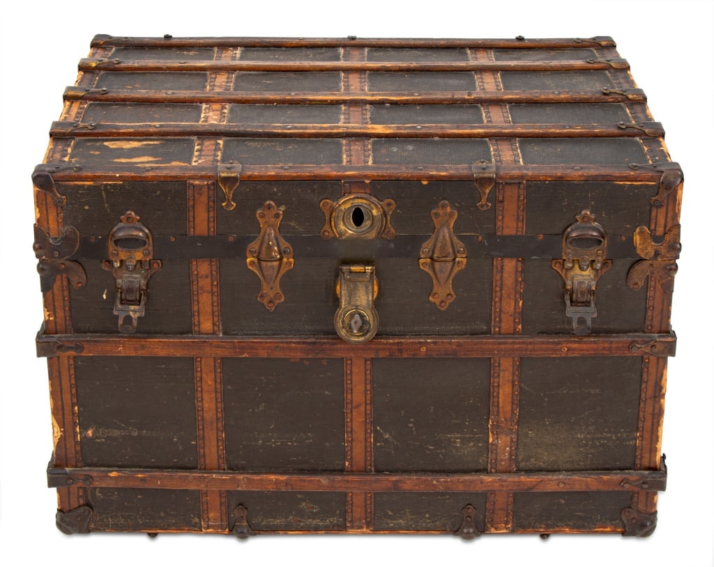 American Brass Mounted Steamer Trunk (1 of 6)