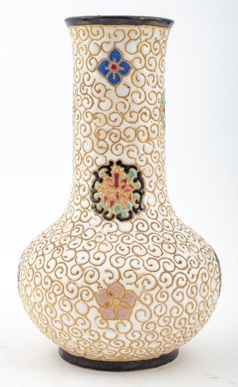 Dana Vietnamese Ceramic Bottle Vase (1 of 7)