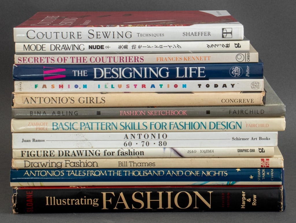 Fashion & Couture Interest Books, 13 (1 of 7)