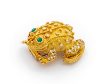 18K Yellow Gold Diamond Emerald Frog Pin