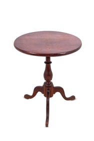 Federal Mahogany Tripod Table