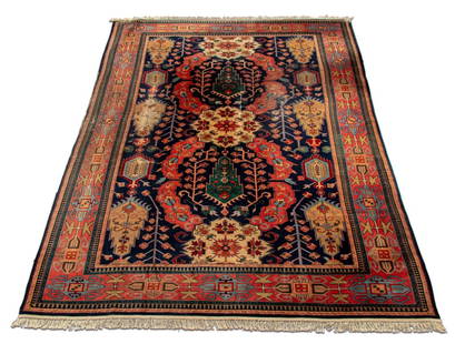 Persian Hariz Carpet, 14' 6" x 9' 9": Persian Hariz Carpet, navy ground with pink border and center motif, with cream and green medallions. 14' 6" L x 9' 9" W. Provenance: From a 50 Central Park West Estate. Keywords: Area Rug, Oriental R