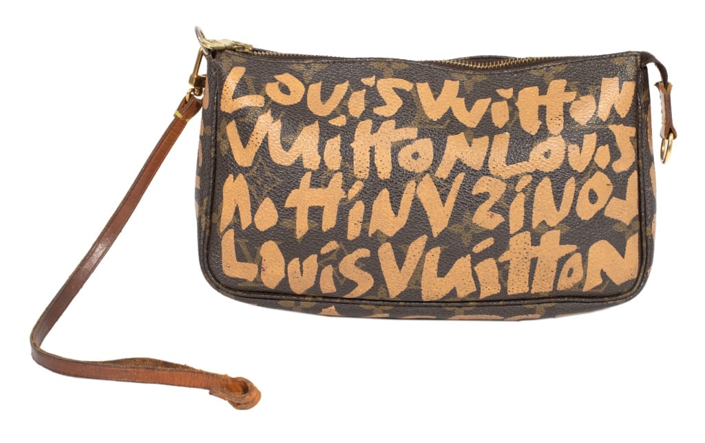 Louis Vuitton Monogram Graffiti Pochette (1 of 6)