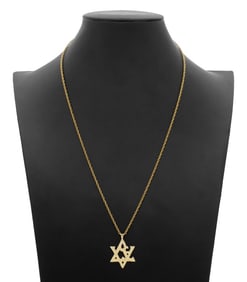 14K Yellow Gold Magen David Pendant Necklace