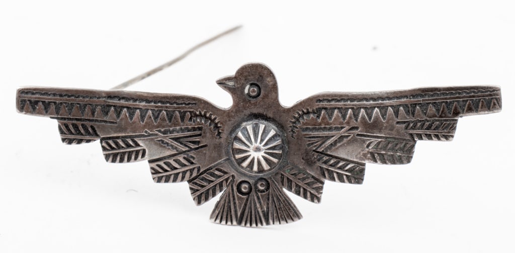 Navajo Dine Silver Bird Brooch (1 of 9)